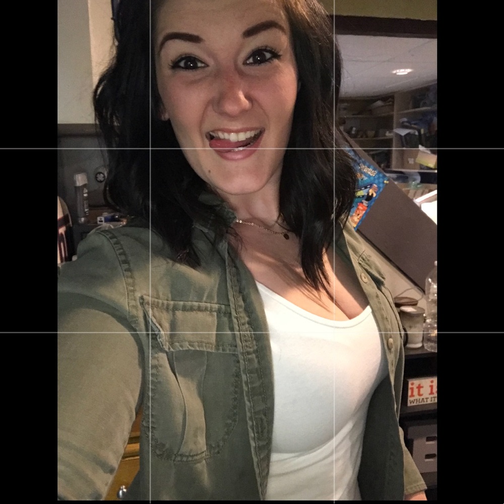 Meet your Posher, Brianna